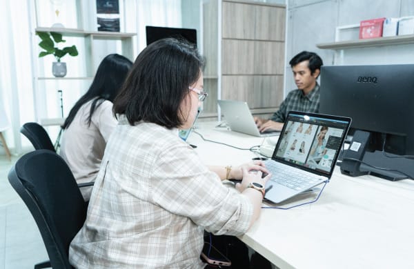 strengthen the presence image